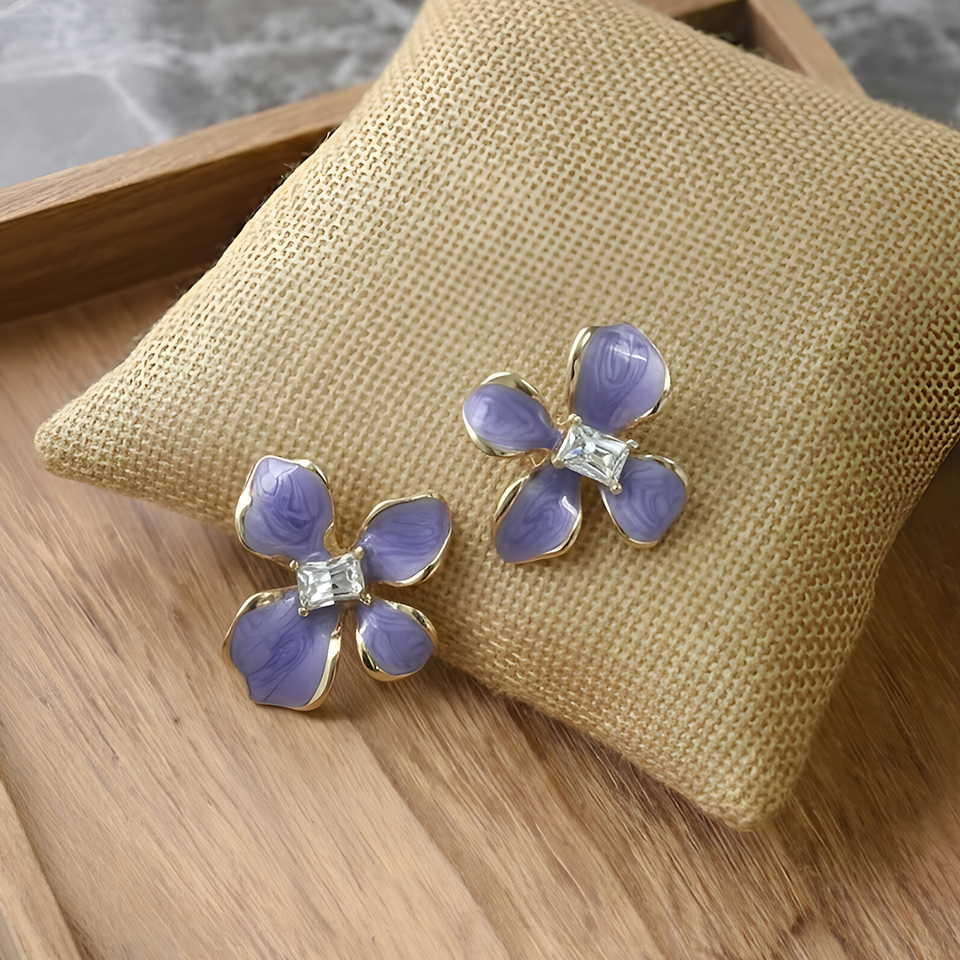 Vioressa Bloom Studs