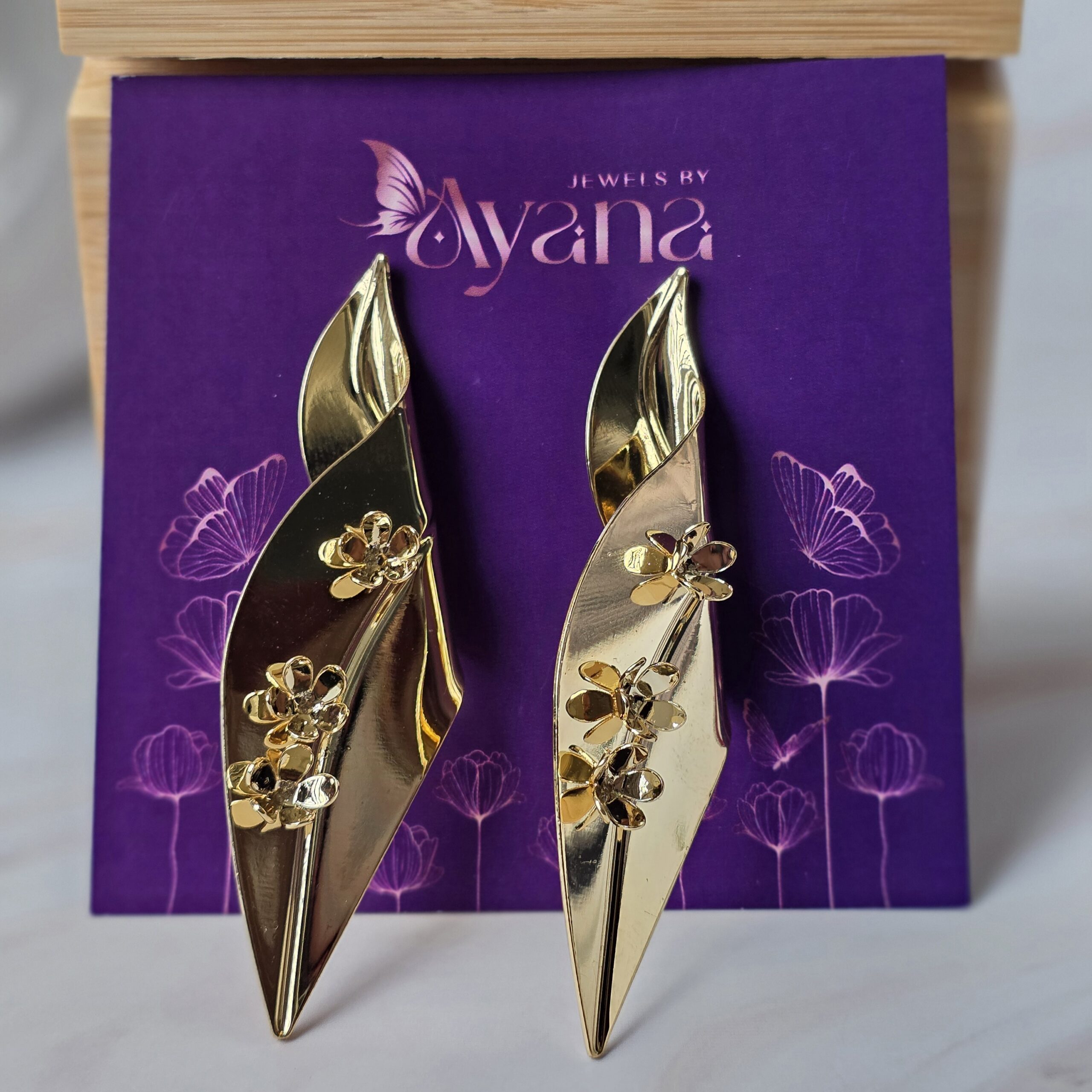 Aurelia Bloom Statement Drops - Image 3