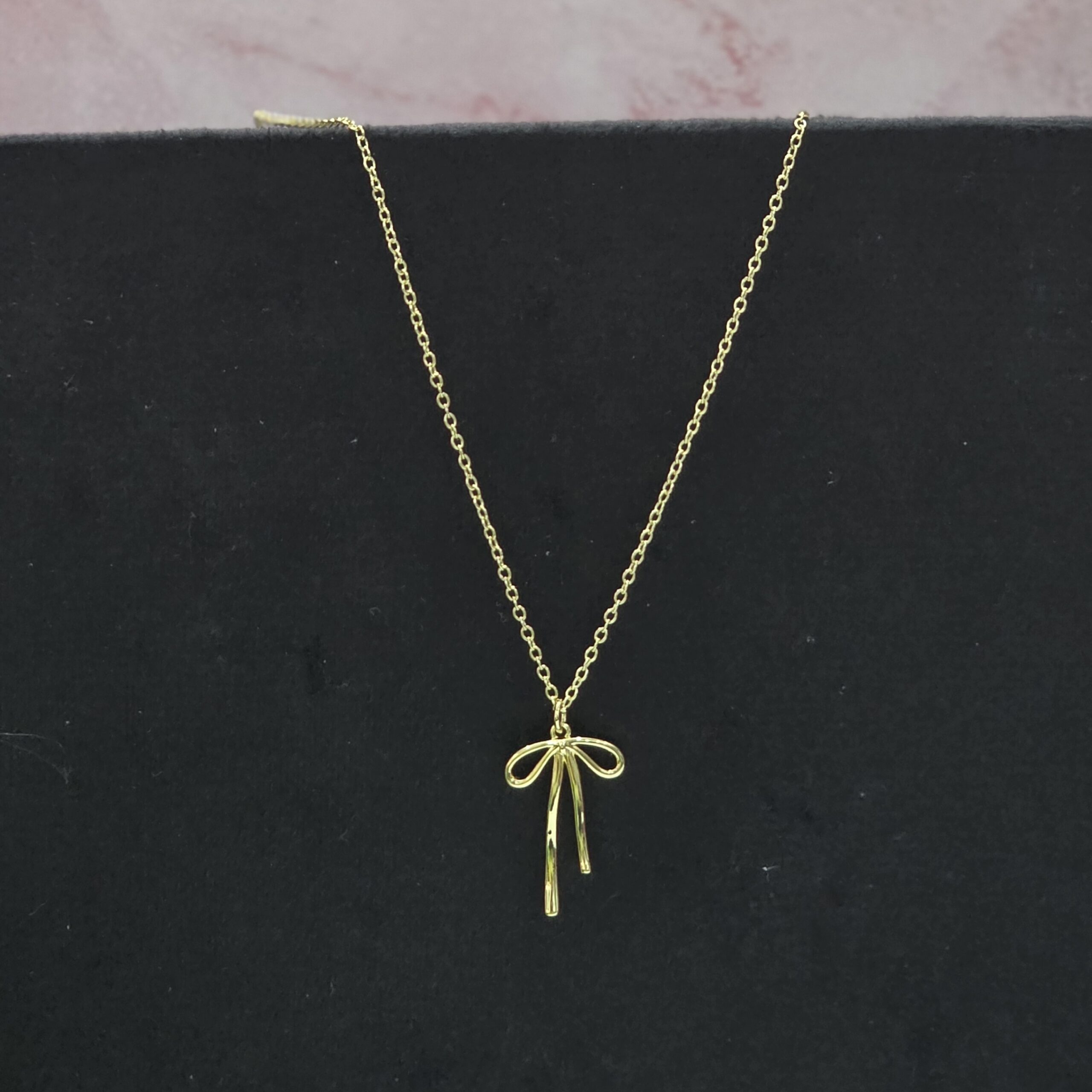 Elysia Bow Necklace - Image 3